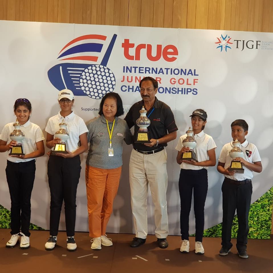 Team India CD, wins third prize in Team championship. Congratulation Lavanya Gupta, Prarthana Khanna, Zara & Arshvant